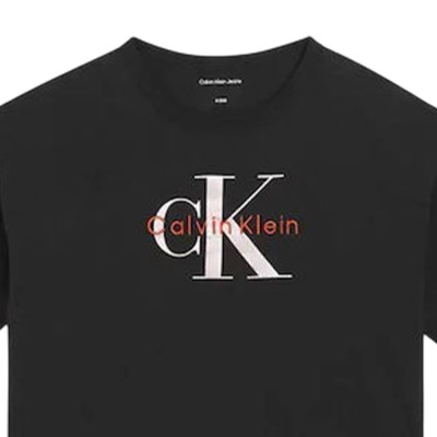 Calvin Klein SEASONAL MONOLOGO SS T-SHIRT (LVCKSJA20G BEH) Calvin Klein SEASONAL MONOLOGO SS T-SHIRT (LVCKSJA20G BEH)