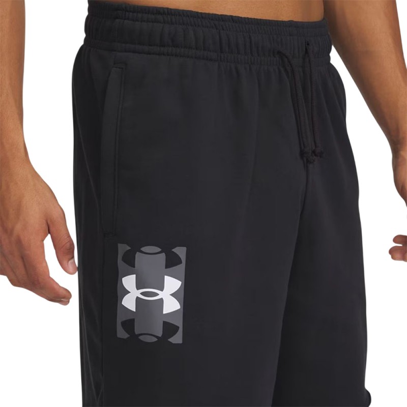 Under Armour Rival TerryLogo8inShort (1390147 001)
