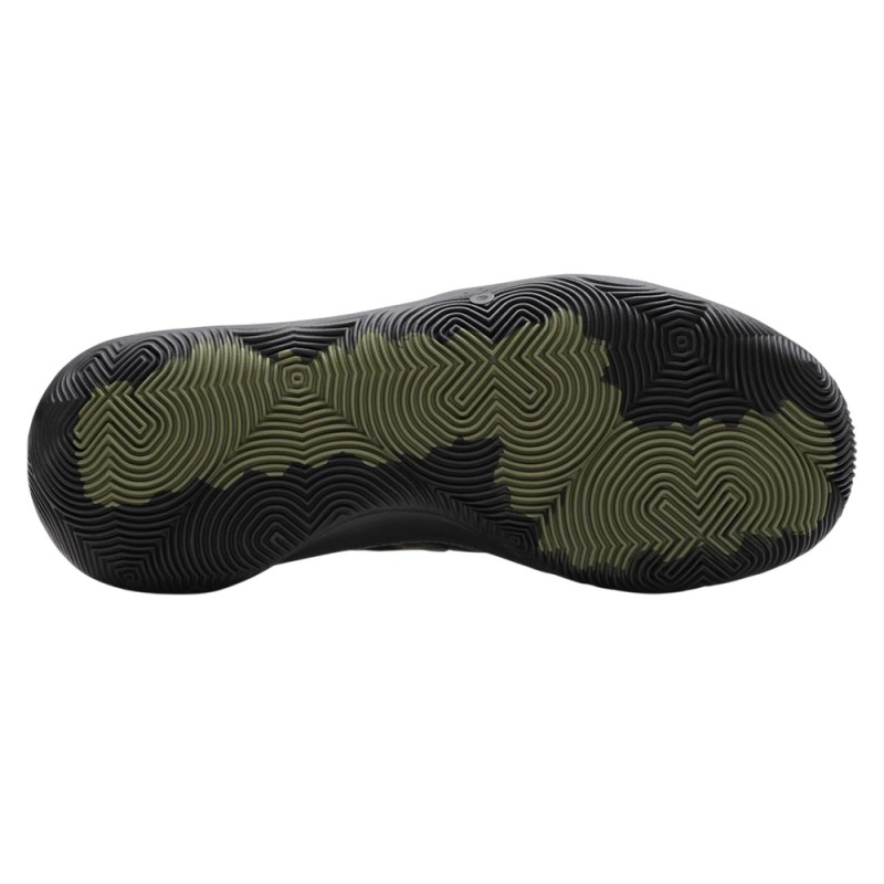 Under Armour  JET 25 (6001585 390)
