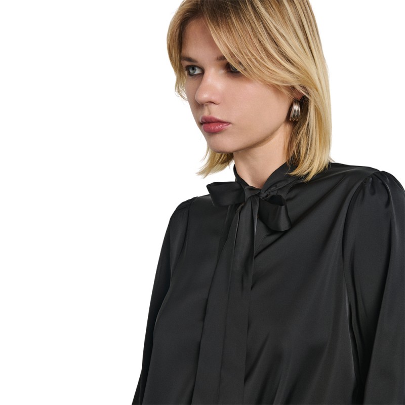 Staff Jeans Jessie Woman Satin Shirt (62-006.056 N0090) Staff Jeans Jessie Woman Satin Shirt (62-006.056 N0090)