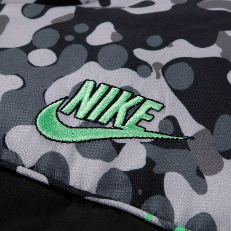 Nike NKB JQD LOGO MIXED MEDIA PUFFE (86N976-K0P)