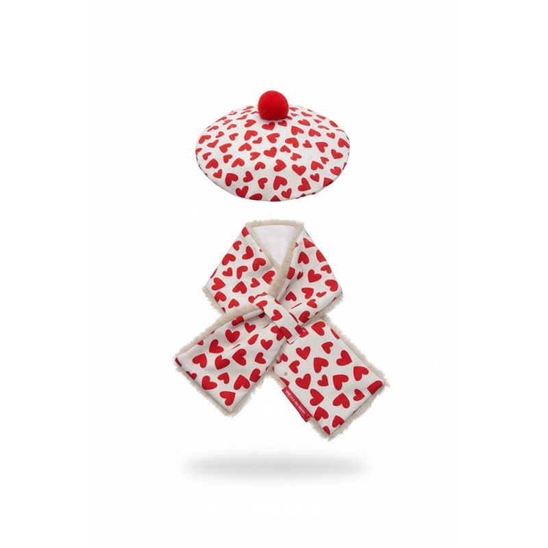 Agatha Ruiz de la Prada BOINA+BUFANDA HEARTS (8921W26 RED) Agatha Ruiz de la Prada BOINA+BUFANDA HEARTS (8921W26 RED)