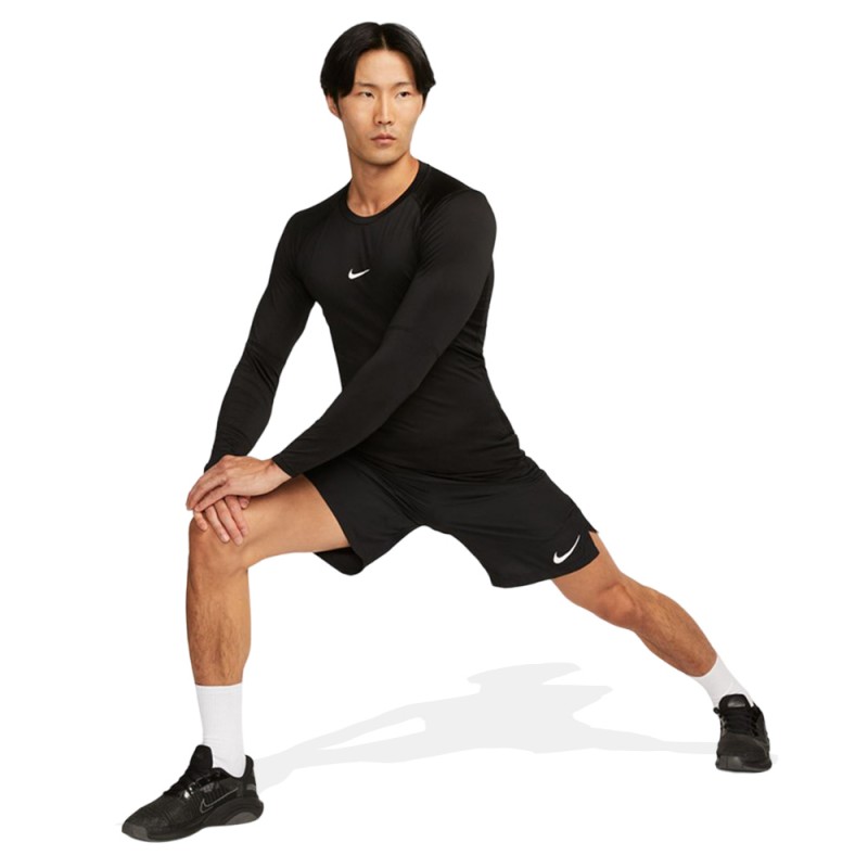 Nike Pro Men's Dri-FIT Tight Long-Sleeve Fitness Top (FB7919-010)