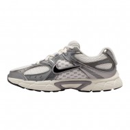 Nike V5 RNR (GS) (HQ6411-003)
