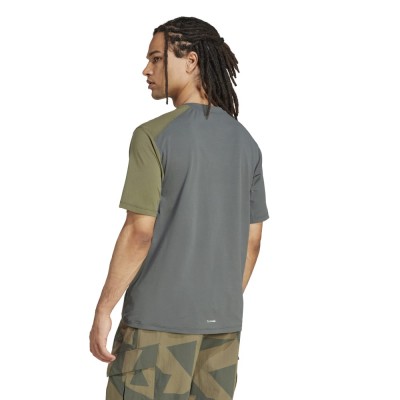 Adidas MT TEE (JE0395) Adidas MT TEE (JE0395)