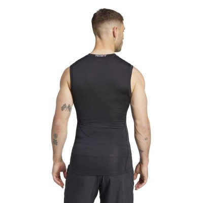 Adidas TECHFIT Compression Training Sleeveless T-Shirt (JE6694) Adidas TECHFIT Compression Training Sleeveless T-Shirt (JE6694)