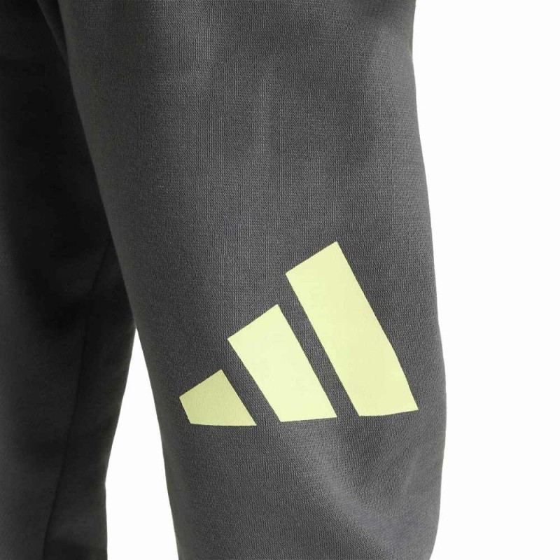 Adidas ESSENTIALS TRACKSUIT (KS1808)