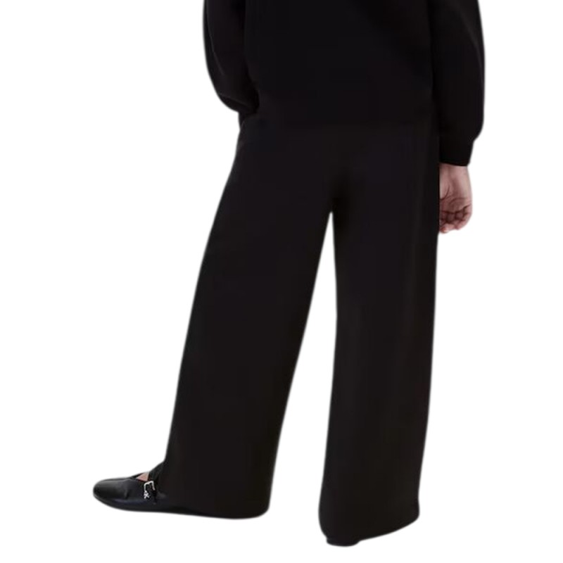 Calvin Klein BADGE WIDE LEG SWEATPANT (LVCKFJC19G BEH) Calvin Klein BADGE WIDE LEG SWEATPANT (LVCKFJC19G BEH)