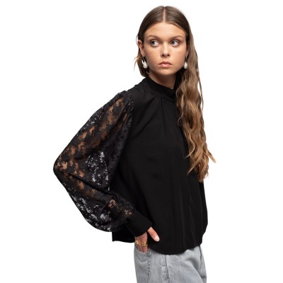 Peace and Chaos POETRY TOP (W25220 BLACK)