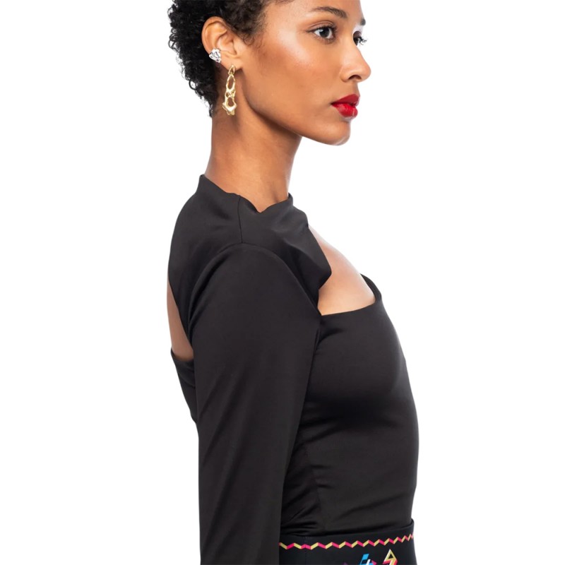 Peace and Chaos OBLIQUE TOP (W26211 BLACK)